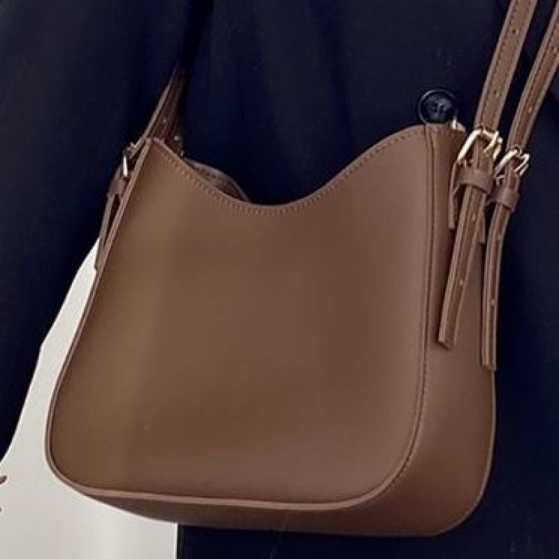 Ženska PU crossbody torba, bucket oblik, sedlov dizajn, srednje veličine, jedna naramenica, svakodnevna upotreba