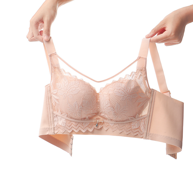 Plus-size grudnjak bez naramenica s ultra tankim košaricama i temperaturno osjetljivim oblikovanjem za podršku; najlon; košarica 3/4; stražnje kopče s četiri reda kukica; stil tube-top.