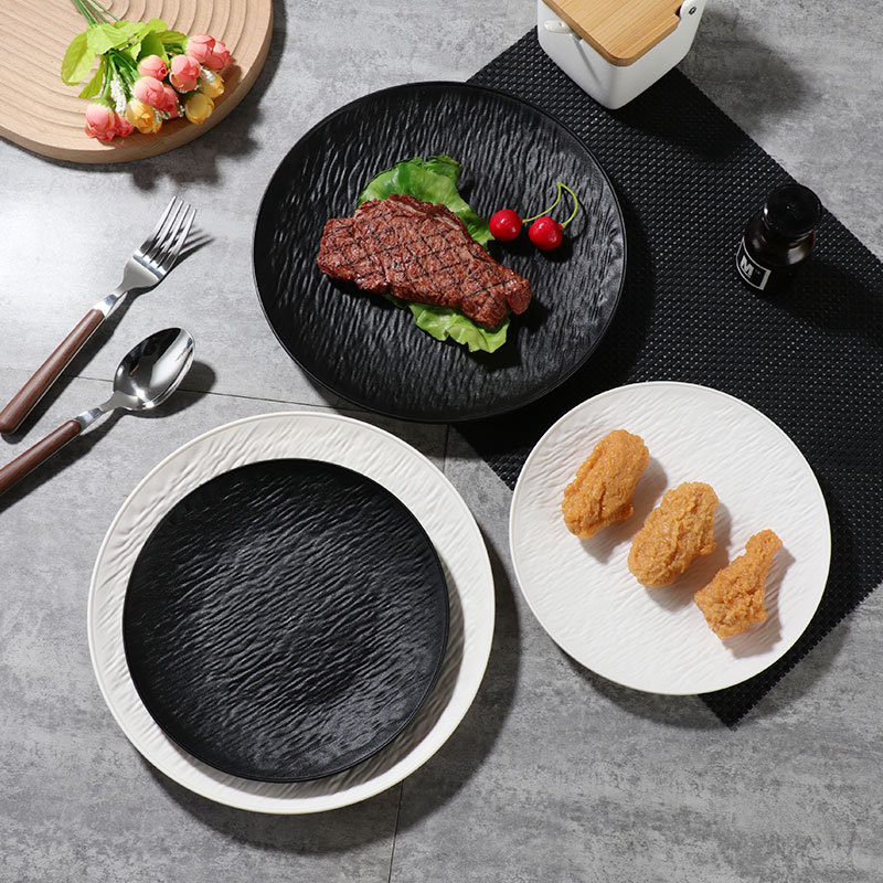 Műanyag tál steakhez és salátához kőmintázatú felülettel, nyugati stílusú vacsora-tányér, japán ihletésű dizájn