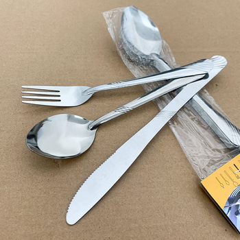 Set tacâmuri din oțel inoxidabil pentru casă și hotel – cuțit pentru steak, furculiță și linguri (ceai, cafea și desert)