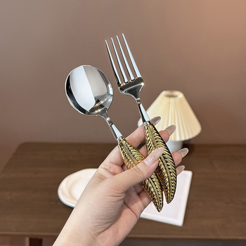 Set tacâmuri din oțel inoxidabil 304, mâner ceramic în formă de penă, cuțit, furculiță, lingură și lingură de supă rotundă