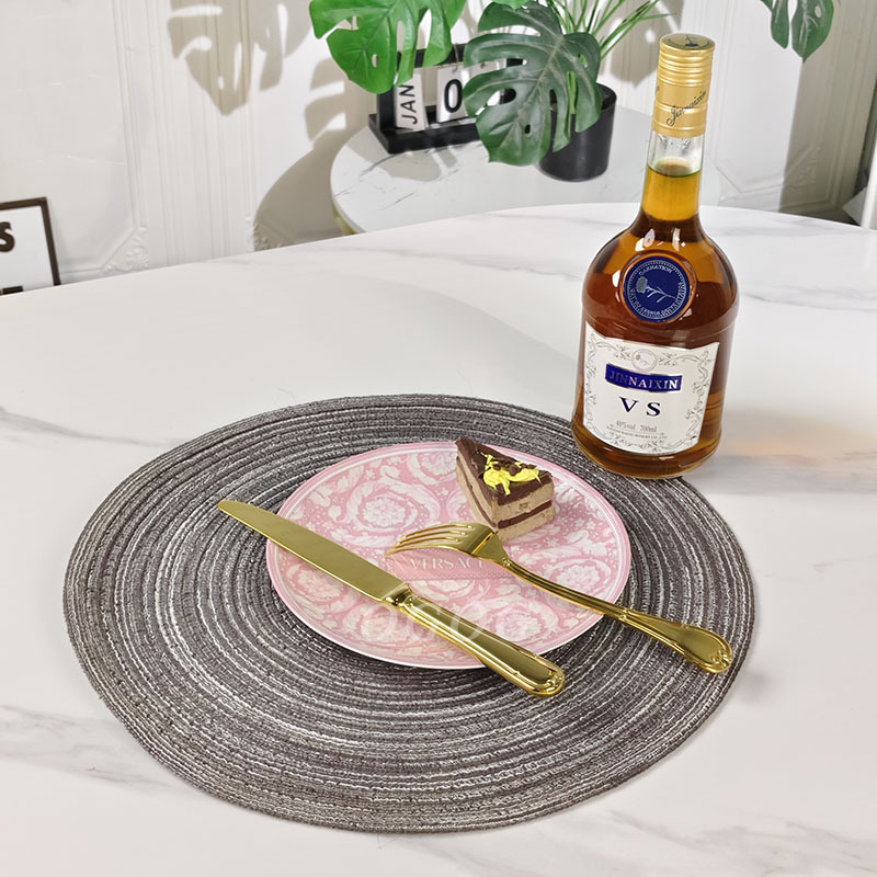 Set tacâmuri din oțel inoxidabil 304, design Peach-heart în stil Nordic, în nuanțe de aur sau argintiu