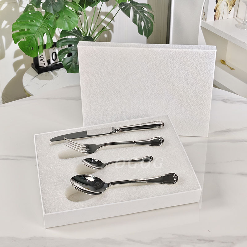 Set tacâmuri din oțel inoxidabil 304, design Peach-heart în stil Nordic, în nuanțe de aur sau argintiu