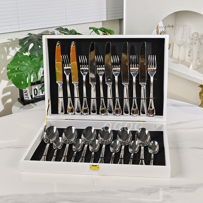 Set tacâmuri din oțel inoxidabil 304, design Peach-heart în stil Nordic, în nuanțe de aur sau argintiu