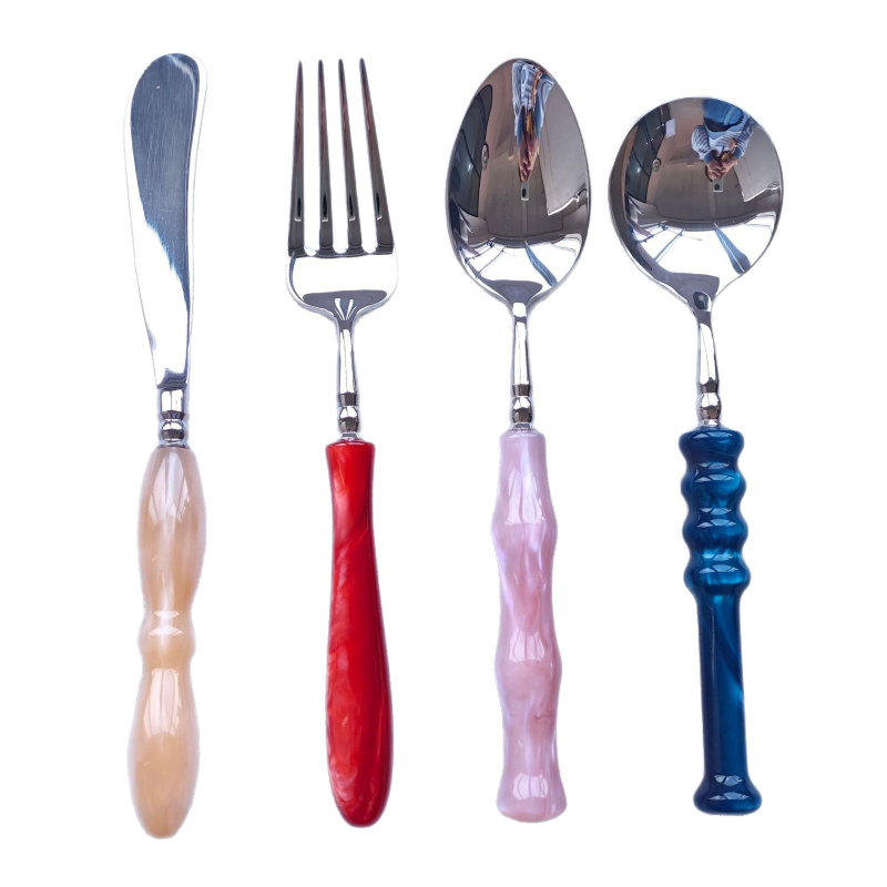 Set tacâmuri occidentale din oțel inoxidabil 304, cuțit de steak în stil francez, furculiță și lingură, set de patru piese cu lingură de desert pentru ceaiul de după-amiază.