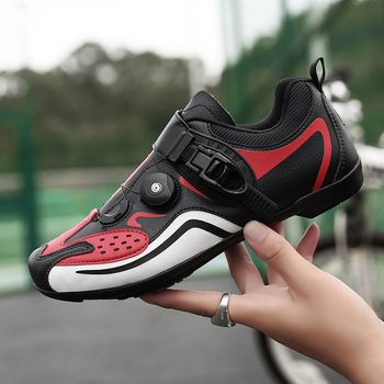 Belépő szintű kerékpár cipő zárható rendszerrel, országúti és terep használatra