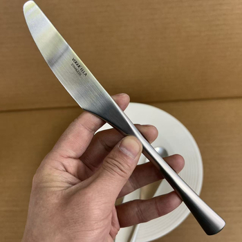 Vogue Ella 18/10 oțel inoxidabil – set tacâmuri occidentale: cuțit, furculițe și linguri, cuțit pentru steak, lingură de servire și lingură de supă