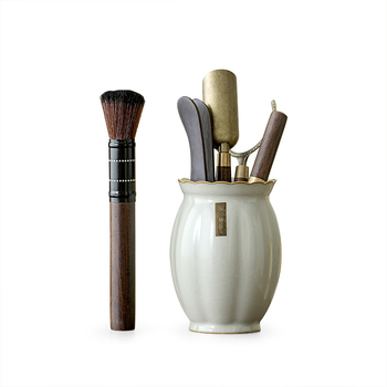 Set ceremonie ceai cu șase domni, recipient ceramic pentru ceai și accesorii: lingură de ceai, clips și ac de bambus pentru ceai