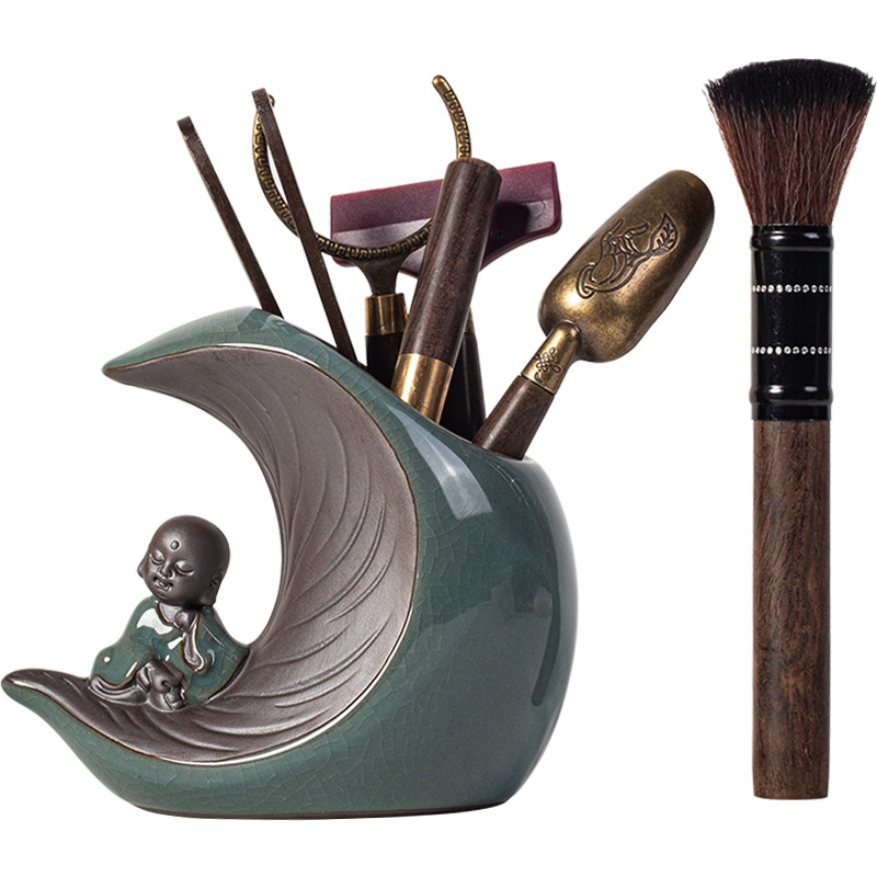 Set pentru ceremonia ceaiului: Şase Domni, accesorii Gongfu, set ceramic pentru ceai, clips pentru ceai din lemn ebony și răzuitor pentru ceai, design inspirat Zen