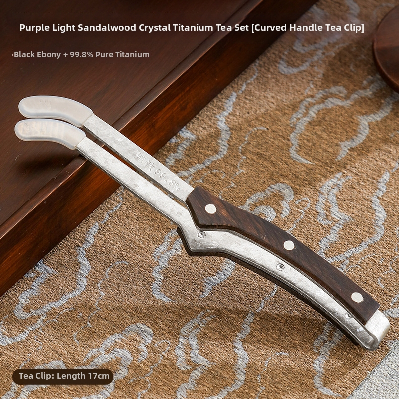 Set din titan pur pentru ceai: lingură de ceai, cupă de ceai, clips antiderapant din titan, accesorii pentru ceai, masă și tavă – lemn de abanos, Șase domni ai ceremoniei ceaiului