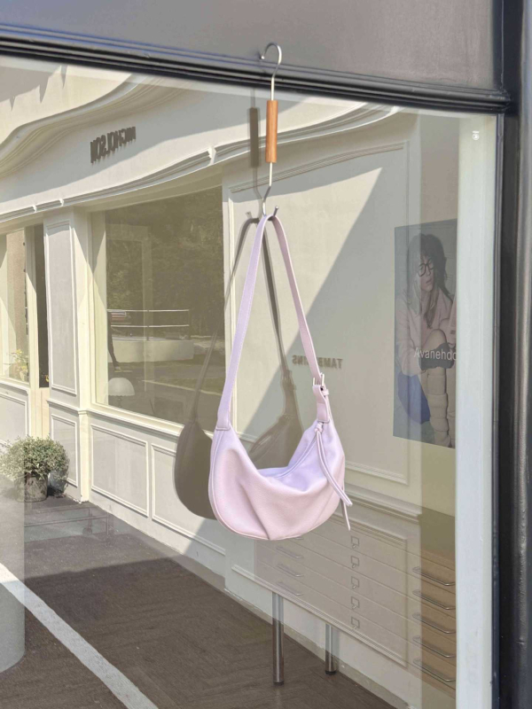 Ženska torba s višebojnim dizajnom, mekana dumpling torba za rame, crossbody, proljeće-ljeto 2026