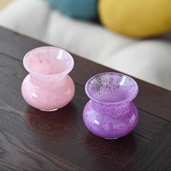 Set de ceai din sticlă cu glazură pastel – roz și alb, în stil chinezesc modern