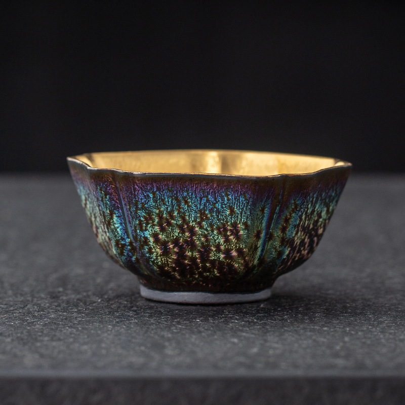 Ceșcuță de ceai colorată, bază din fier cu glazură la cuptor, ceramică placată cu aur, ceșcuță în formă de floare pentru aromă, mic bol de ceai