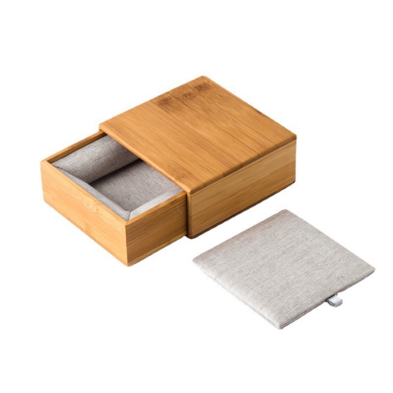 Drvena kutija za nakit s prilagodljivom unutarnjom podstavom, kompaktna kutija za pohranu narukvica, dimenzije 11×11×4,5 cm