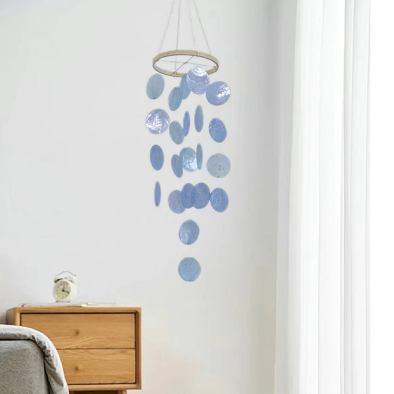 Zvončići od školjki za djevojke, sanjivi DIY školjka zvončići za prozore i balkone, bijeli minimalistički morski stil