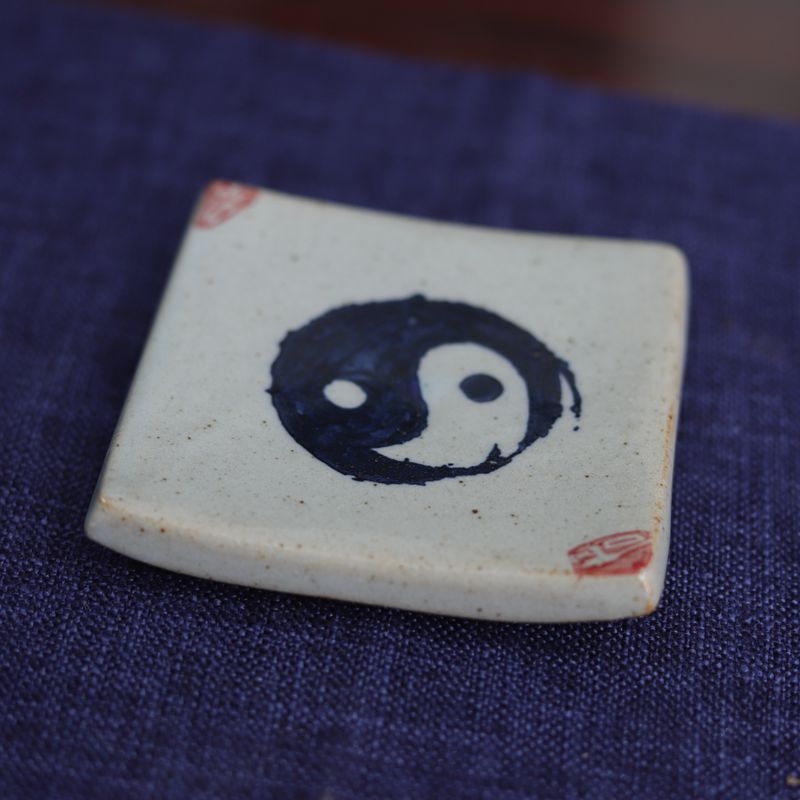 Tavă ceramică pentru ceai pătrată, pictată manual, cu suport pentru ceașcă și farfurioară pentru ceai, pentru ceremonia Kung Fu