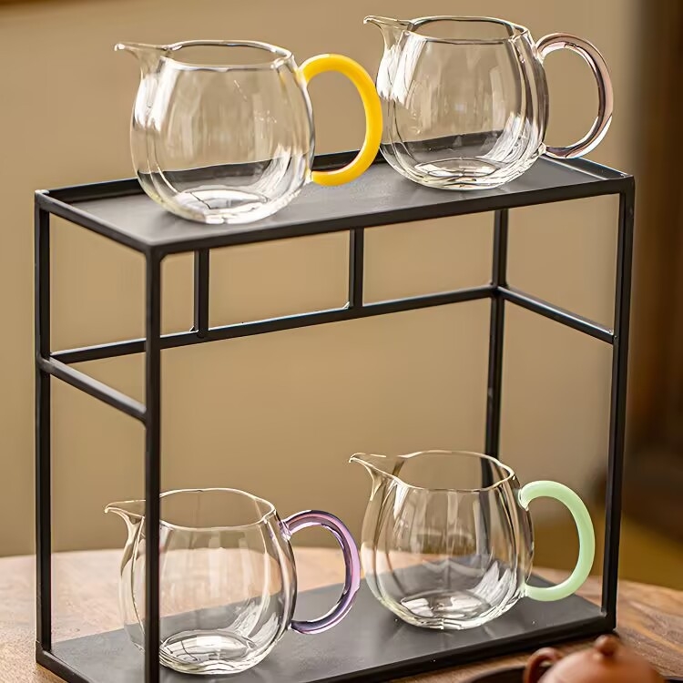 Cană de ceai din sticlă borosilicat de înaltă rezistență la căldură, cu mâner colorat, realizare manuală, transparență ridicată, rezistentă până la 270 °C