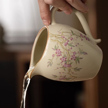 Set Gongfu de ceai bej din Ru kiln — serviciu ceramic cu ceșcuță de echilibru, tavă de ceai și separator de ceai pentru uz casnic