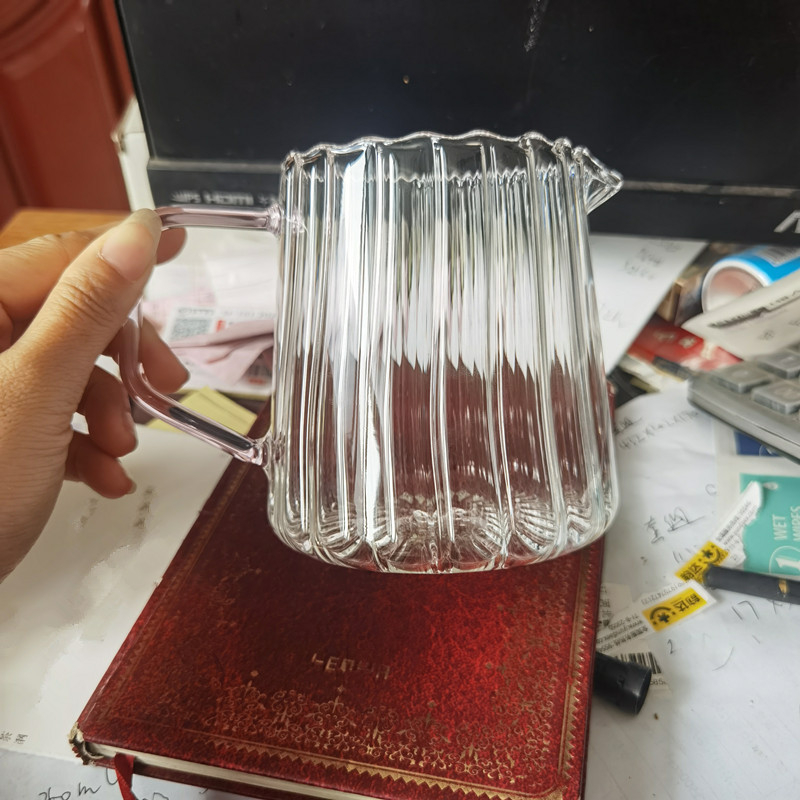 Set de ceai din sticlă rezistentă la căldură pentru uz casnic — ceai îngroșat cu filtru de turnare și ceașcă mare de servire