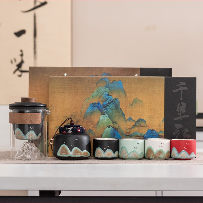 Ručne maľovaný kung-fu porcelánový čajový set so štyrmi šálkami – luxusný dar pre vedúcich, učiteľov a otcov