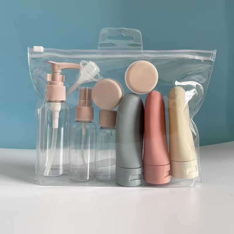 11-dijelni putni set ponovno napunljivih bočica za šampon, gel za tuširanje, losion i sprej