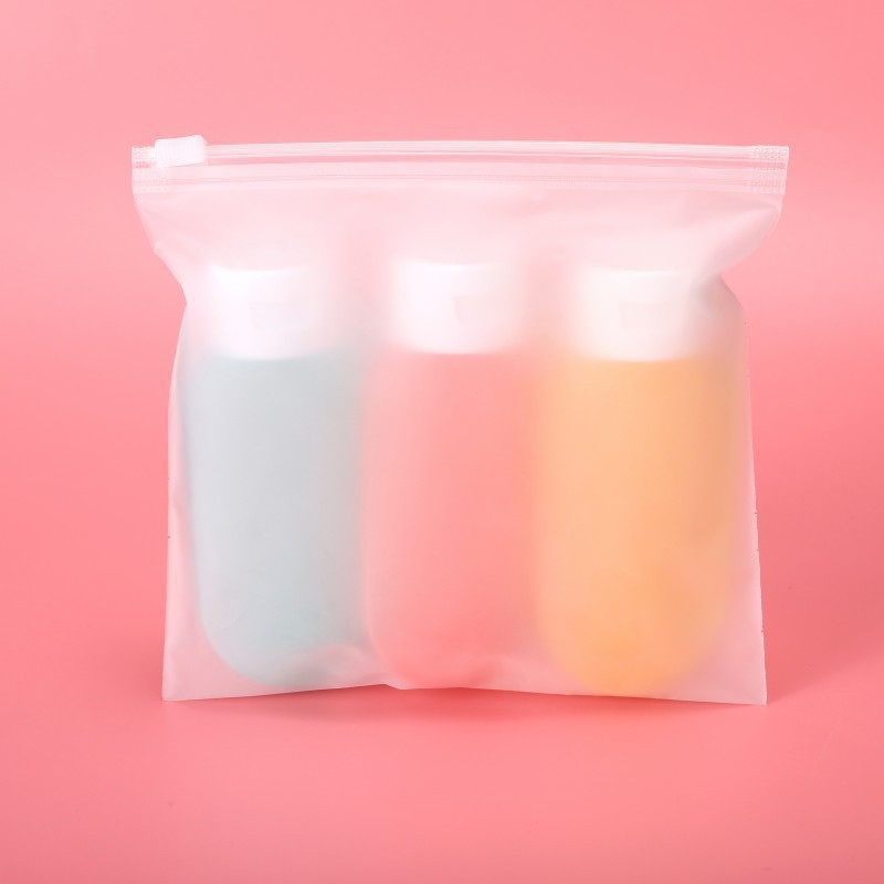 11-dijelni putni set ponovno napunljivih bočica za šampon, gel za tuširanje, losion i sprej