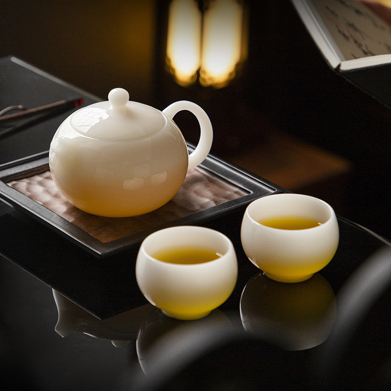 Set Gongfu de ceai din ceramică, cu un ceainic și două cești – set mic cadou