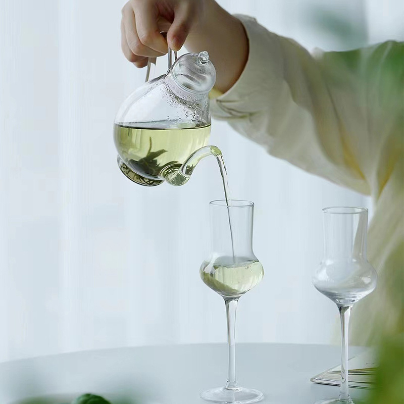 Set din sticlă cu ceainic, carafă de vin și pahare înalte, în cutie cadou, sticlă rezistentă la căldură