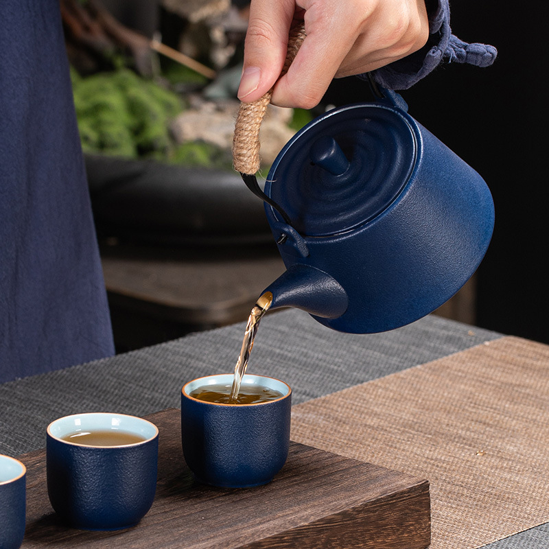 Set Kung Fu de ceai din ceramică rustică, ceainic cu mâner, cești pentru ceai și recipient pentru ceai într-o cutie cadou