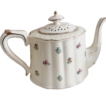 Set de ceai ceramic cu model floral: ceainic, cești cu farfurioare, cană de apă și fierbător de apă — stil britanic retro, lux ușor pentru ceaiul de după-amiază