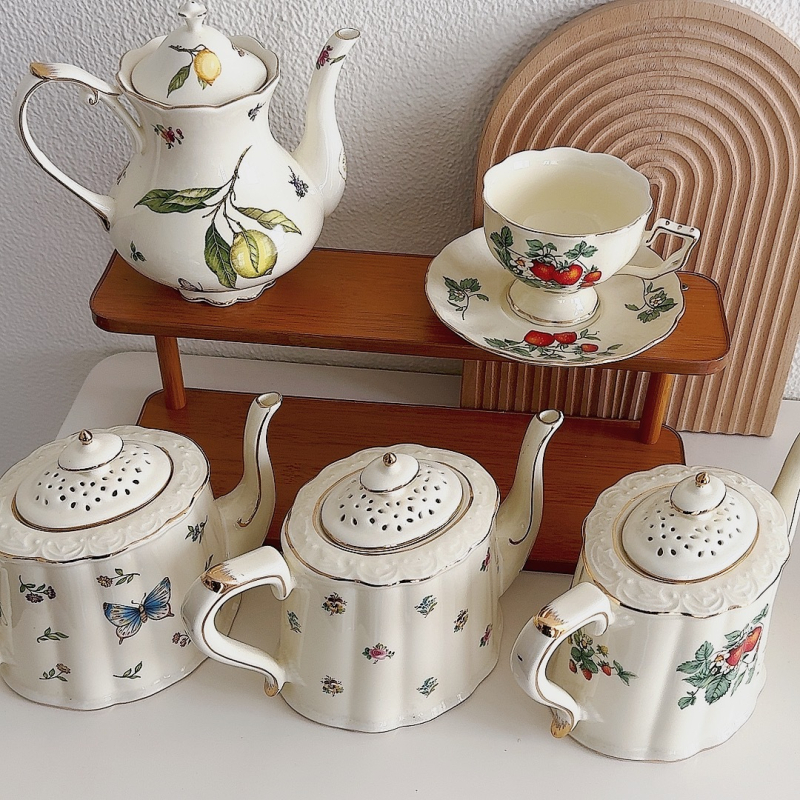 Set de ceai ceramic cu model floral: ceainic, cești cu farfurioare, cană de apă și fierbător de apă — stil britanic retro, lux ușor pentru ceaiul de după-amiază