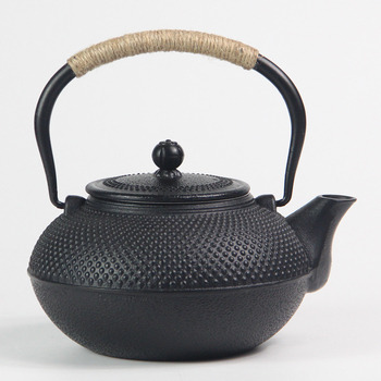 Set ceainic din fontă Nanbu, 1,5 L, pentru fierberea apei și infuzarea ceaiului pe plită ceramică electrică