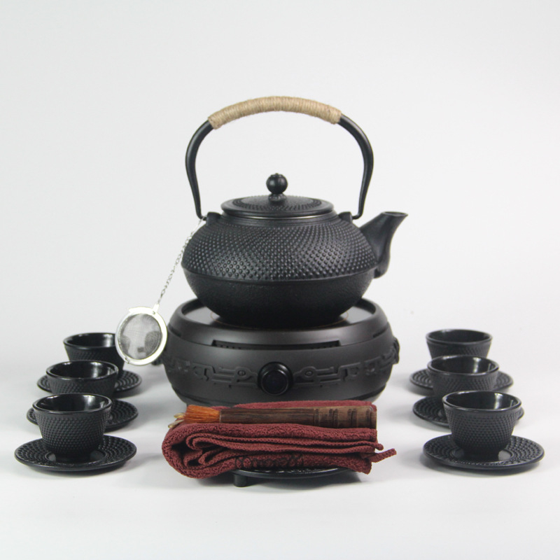 Set ceainic din fontă Nanbu, 1,5 L, pentru fierberea apei și infuzarea ceaiului pe plită ceramică electrică