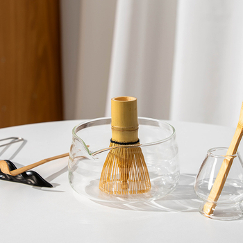 Vas de matcha din sticlă cu textură ciocănită, design transparent în stil japonez, include tel pentru ceai și suport, din sticlă borosilicată