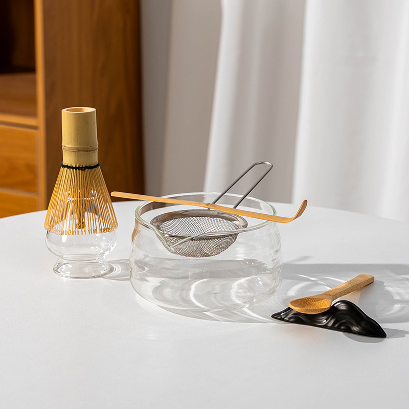 Vas de matcha din sticlă cu textură ciocănită, design transparent în stil japonez, include tel pentru ceai și suport, din sticlă borosilicată