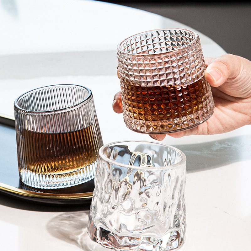 Pahar din sticlă pentru whisky, vin și bere – stil modern minimalist, capacitate 201–300 ml, cutie cadou