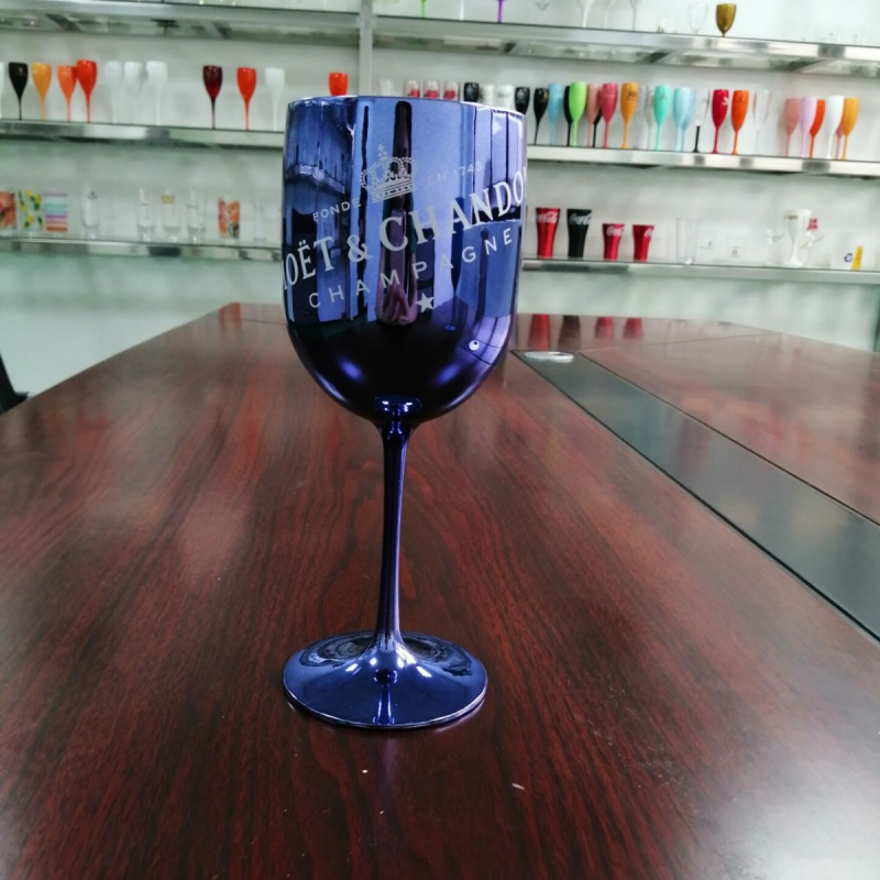 Pahar de vin Bordeaux din plastic, colorat, cu tija electroplacată, 401–500 ml