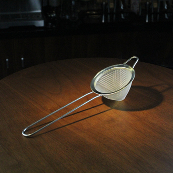 Filtru de cocktail în stil japonez, cu două straturi, conic, cu plasă rotundă și lingură filtrantă