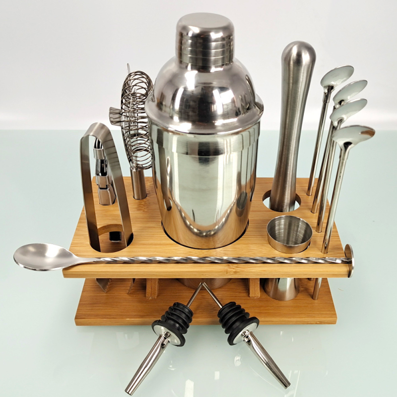 Set de cocktail din oțel inoxidabil cu cadru de bambus, 14 piese: shaker, pai, vârf pentru gheață, lingură, perie, filtru de gheață și accesorii