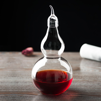 Decantor din sticlă, în formă de dovleac, turnat manual, 1000 ml+
