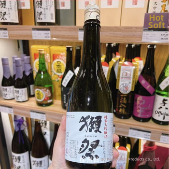 Dassai japonská fľaša na sake, sklenená fľaša s plastovou zátkou a hliníkovým uzáverom, 720 ml a 1,8 l, priehľadná
