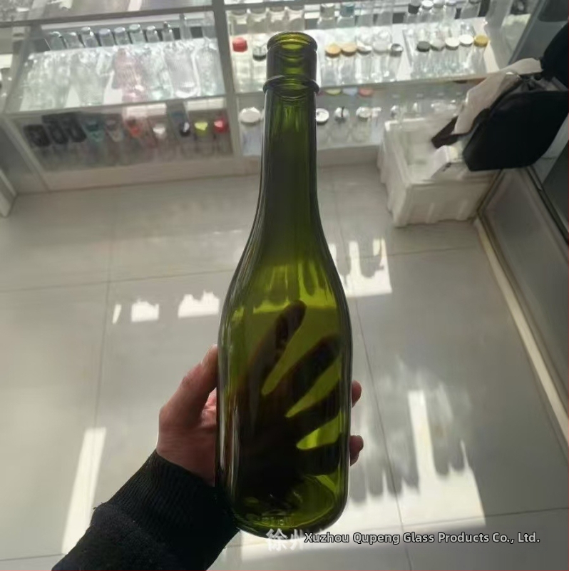 Dassai japonská fľaša na sake, sklenená fľaša s plastovou zátkou a hliníkovým uzáverom, 720 ml a 1,8 l, priehľadná