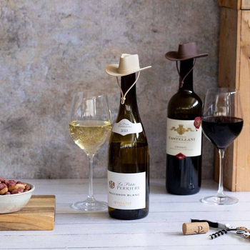 Dop din silicon pentru sticla de vin roșu, în formă de pălărie de cowboy