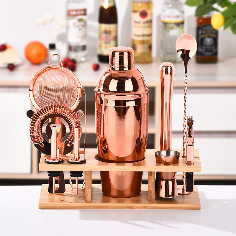 Set de 11 piese din oțel inoxidabil pentru shaker de cocktail cu bază din bambus