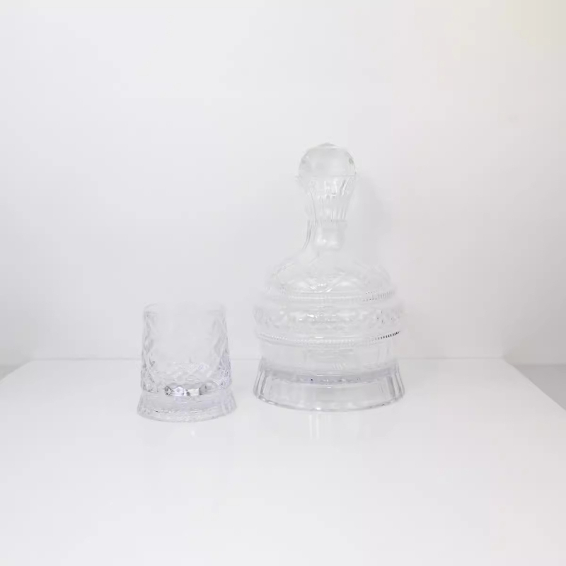 Set de decantator din cristal Star Diamond, rotativ, cu pahare pentru băuturi spirtoase