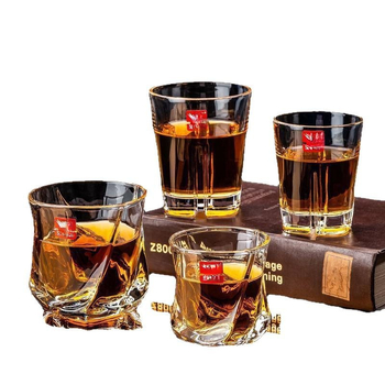 Pahar din cristal cu design îngroșat, stil european pentru whisky; potrivit pentru apă, suc și bere, cu capacitate peste 1000 ml