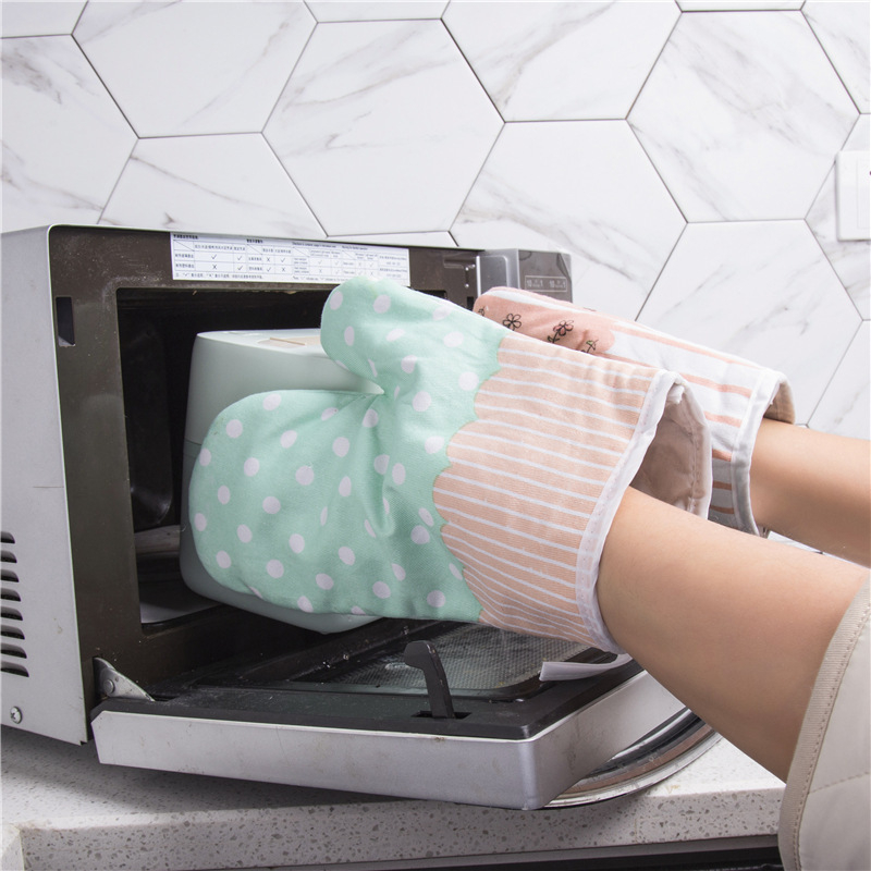 Mănuși din silicon termoizolante pentru bucătărie, potrivite pentru cuptor și cuptor cu microunde, model carouri