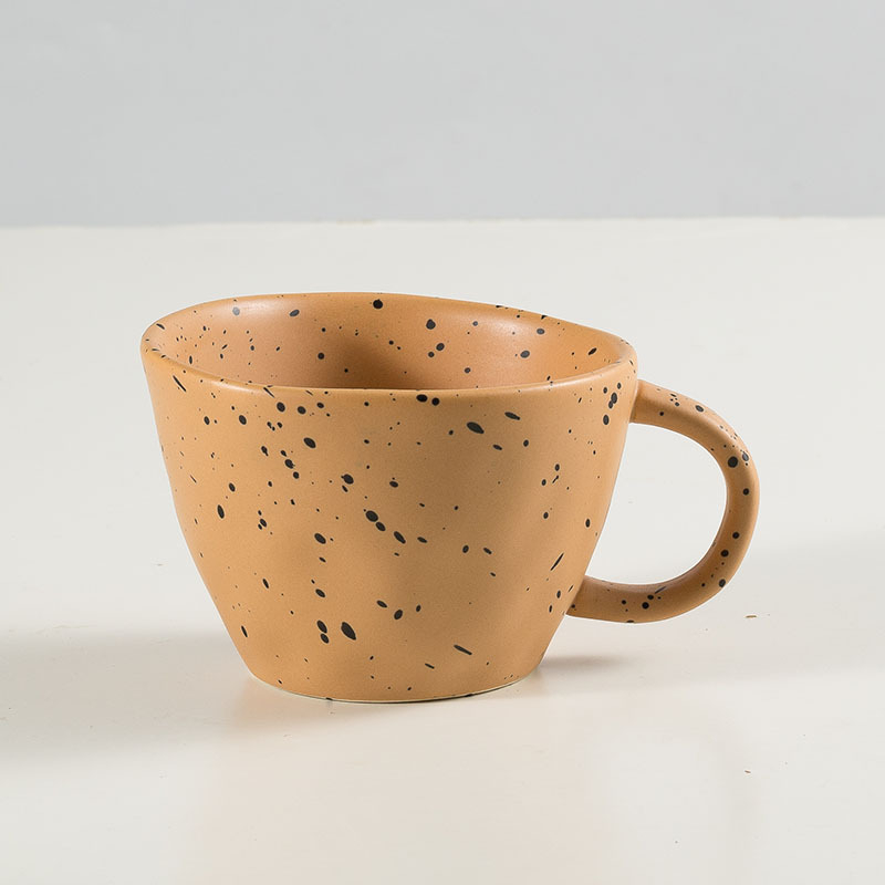 Cană ceramică în stil coreean, cu design de stropi de cerneală și puncte, pentru cafea și mic dejun