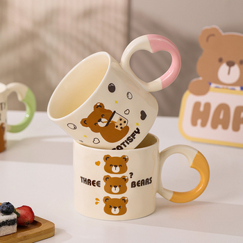 Cană ceramică cu capac și lingură, cu imagine cu ursuleț desen animat