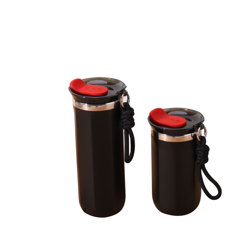 Ceșcă de cafea din oțel inoxidabil cu curea, izolată, design drept, stil modern, portabil pentru sport